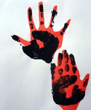 This project introduces printmaking and encourages student to think creatively.